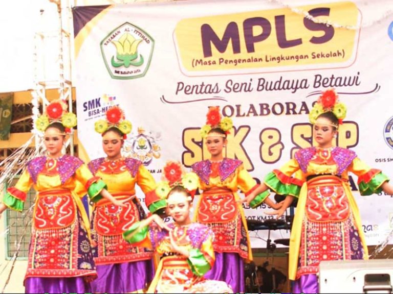 Terbaru: SMP dan SMK Harapan Jaya Laksanakan MPLS sekaligus Pentas Seni Meriah Secara Detail